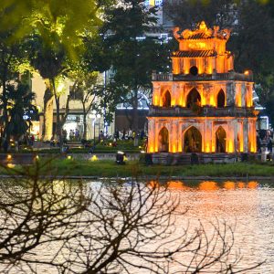 Hoan Kiem Lake - My Hanoi travel packages
