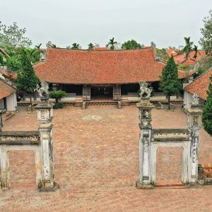 Mong Phu Temple - Hanoi tours