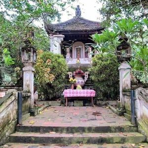 Ngo Quyen Temple - My Hanoi Tours