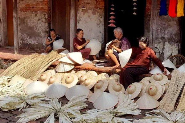 Incense Village - Conical Hat - Ha Thai Art Tour - 1 Day